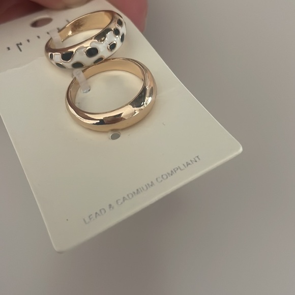 Fashion Rings - Picture 5 of 6